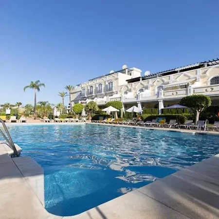 Apartment Aloha Gardens In Puerto Banus *